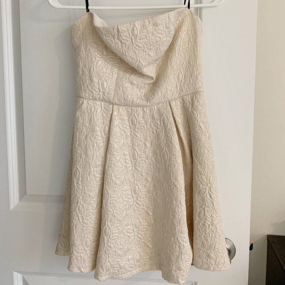 Strapless dress (2 items)Brand New - Picture 2 of 8